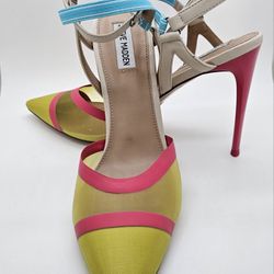 Steve Madden Aford Pointed Toe Sandal in Yellow Multicolor Heels. Size 11