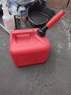 Gas can 