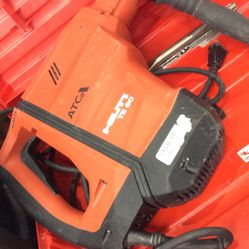 Hilti TE60-AT. HAMMER 🔨 DRILL 