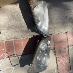 stock lexus is(contact info removed) - 2005 headlight 