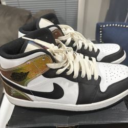 Men’s Jordan 1 Mid Size 8.5