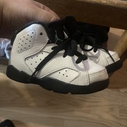 Kids Jordan’s. Size 8c