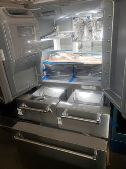 kitchen aid frigirator open box new 1 year company warranty 5 doors beutiful fridges lot of space