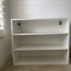 Kitchen Cabinets/ Book Shelves 