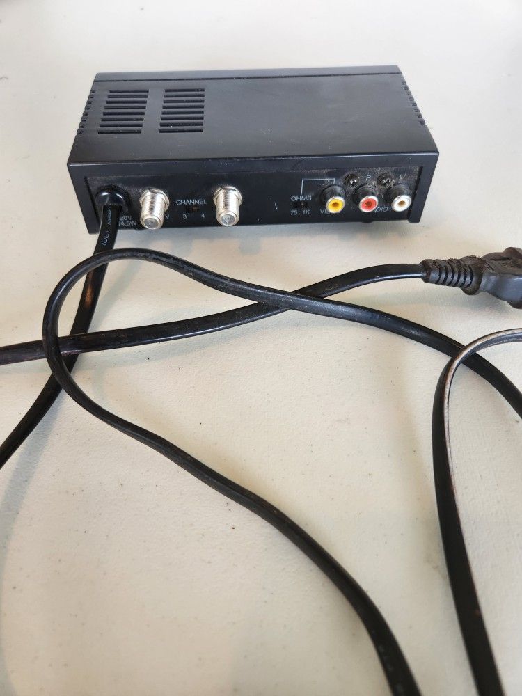 Radio Shack RF Modulator