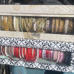 assorted design ribbons 