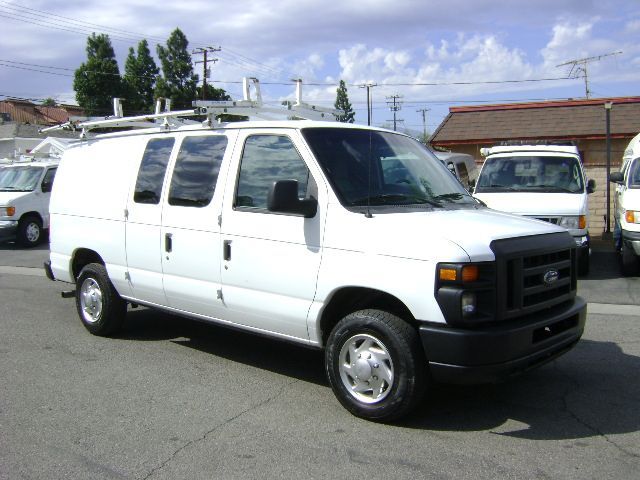 2010 Ford E-150