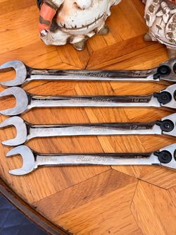 Blue point Wrenches with ratchet end