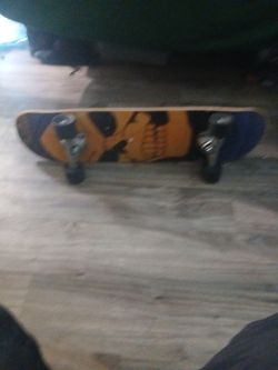 Costumized skate board