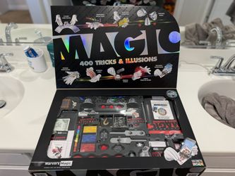 Ultimate Magic 400 Tricks & Illusions - Marvin's Magic