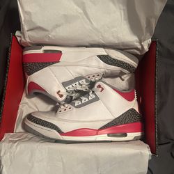 Jordan 3 Fire Red ( size 13)