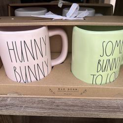 Rae Dunn Mug Set