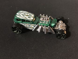 Hot Wheels 2012 Street Creeper Green