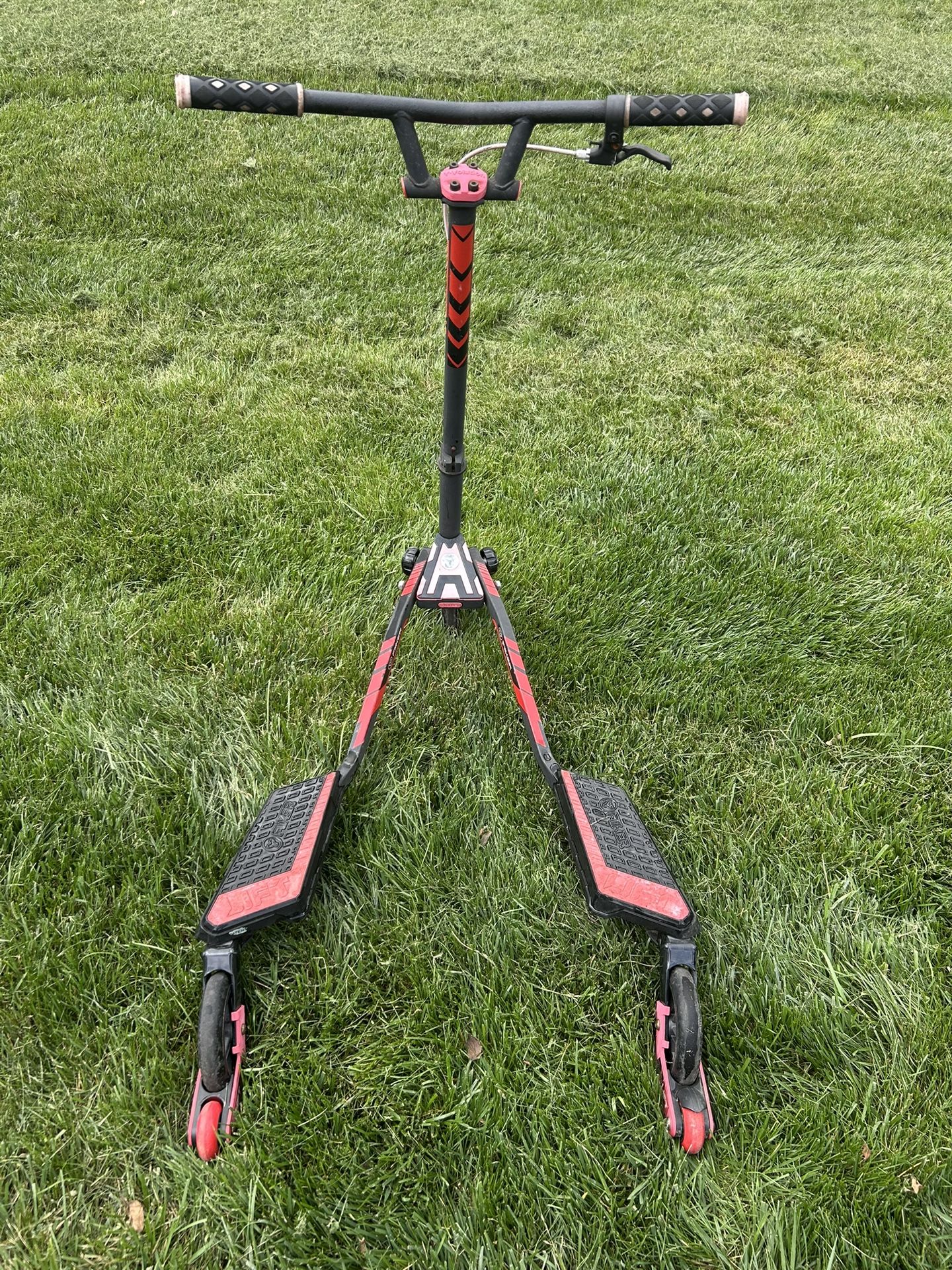 Yvolution Y Fliker Lift Scooter
