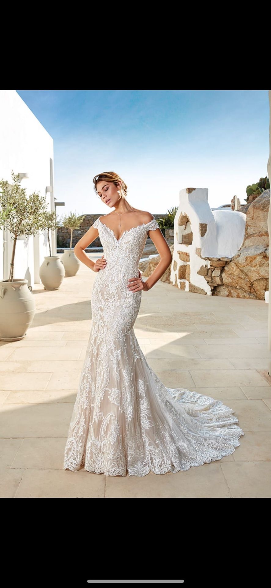 Wedding Dress And Detachable Skirt
