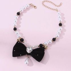 CUTE PET COLLAR! FOR CATS OR DOGS!