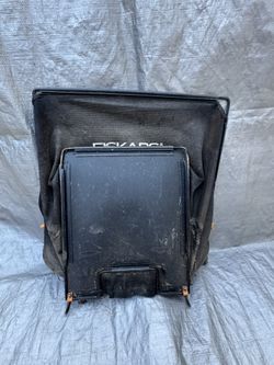 Fiskars Front Throw Bag