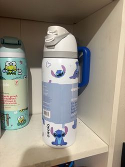 Owala FreeSip 32oz Disney Stitch Water Bottle