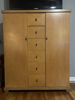 Solid Wood Furniture Set