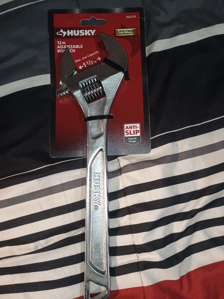 Husky 10 And 13 Inch Cresant Wrenchs
