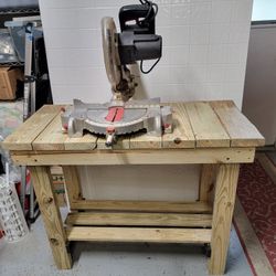Craftsman 15 Amp Corded 12 in. Dual Bevel Miter Saw with LED Cutline Indicator. Work table included.