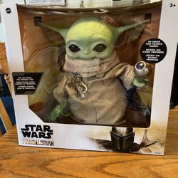 New Star Wars Mandalorian The Child & Accessories