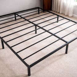 King Size Metal Bed Frame – Like New