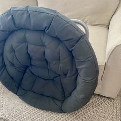 Saucer Chair- Gray