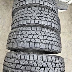 285-70R18 LT Cooper Brand Tires Set En Excelente Condición 80%life