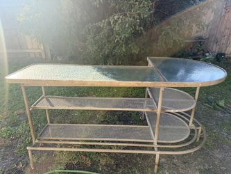 Outdoor bar aluminum and glass plant stand 