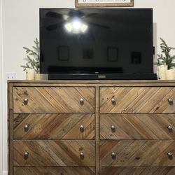 Complete King Size Bedroom Suite 