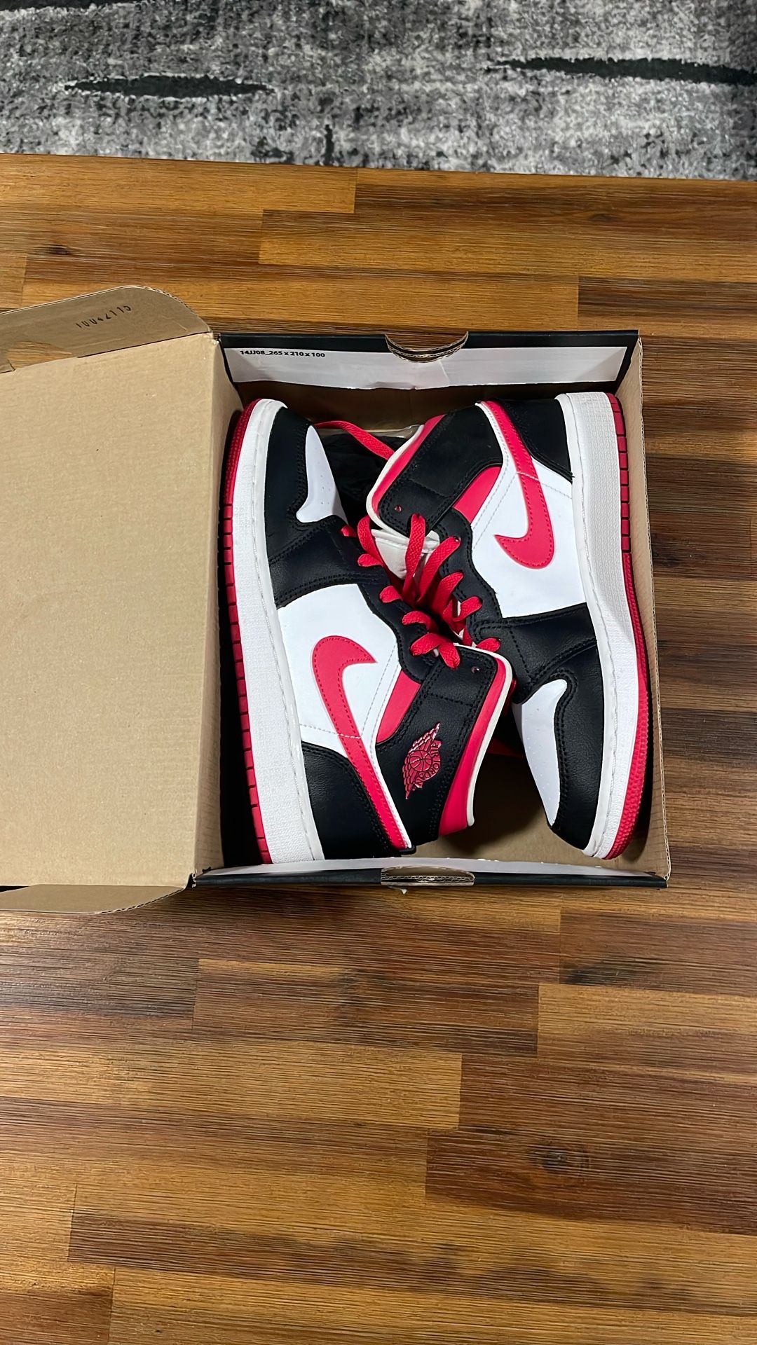 Air Jordan 1