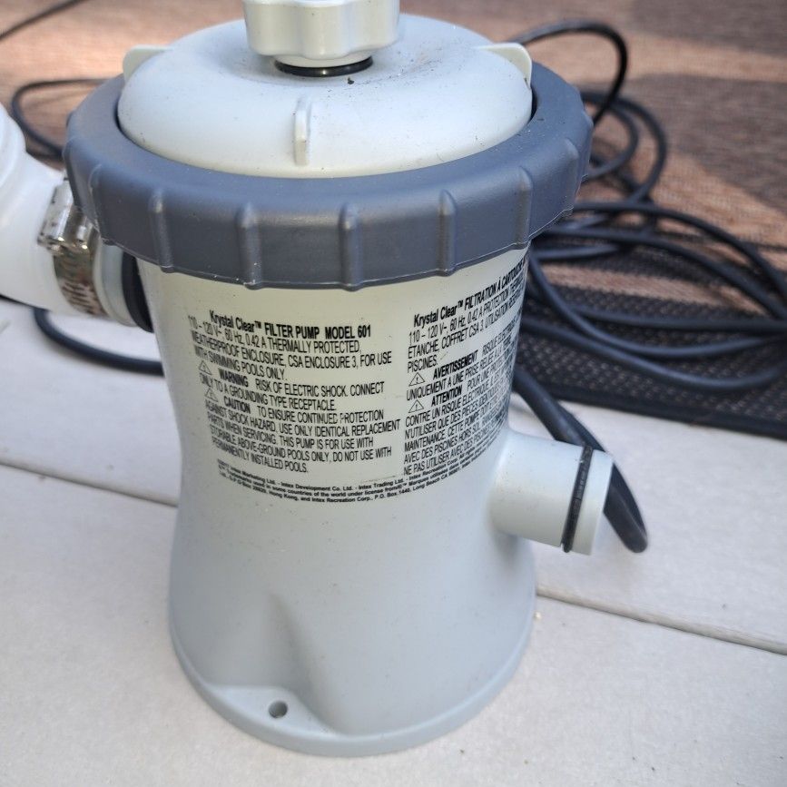 Intex Krystal Clear Pool Pump adn Filter 601 - for Sale in