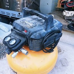 Hitachi Air Compressor 