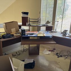 3 Piece Office Desk And Chair