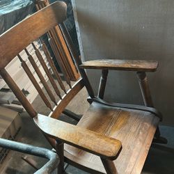 Rocking Chair Antique 