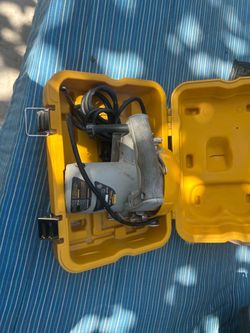 DeWalt Circular Saw with Case