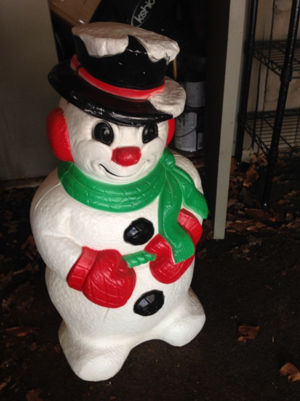 Vintage frosty snowman blow mold made in USA for Sale in Southbury, CT ...