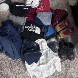 Bags of clothes for boys size M 6-10