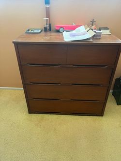 Mid-Century Modern Wood Dresser 5 Drawer