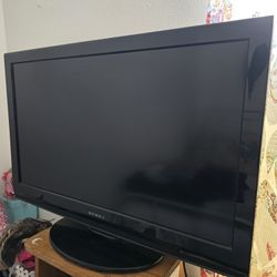 30" Dynex HD TV 