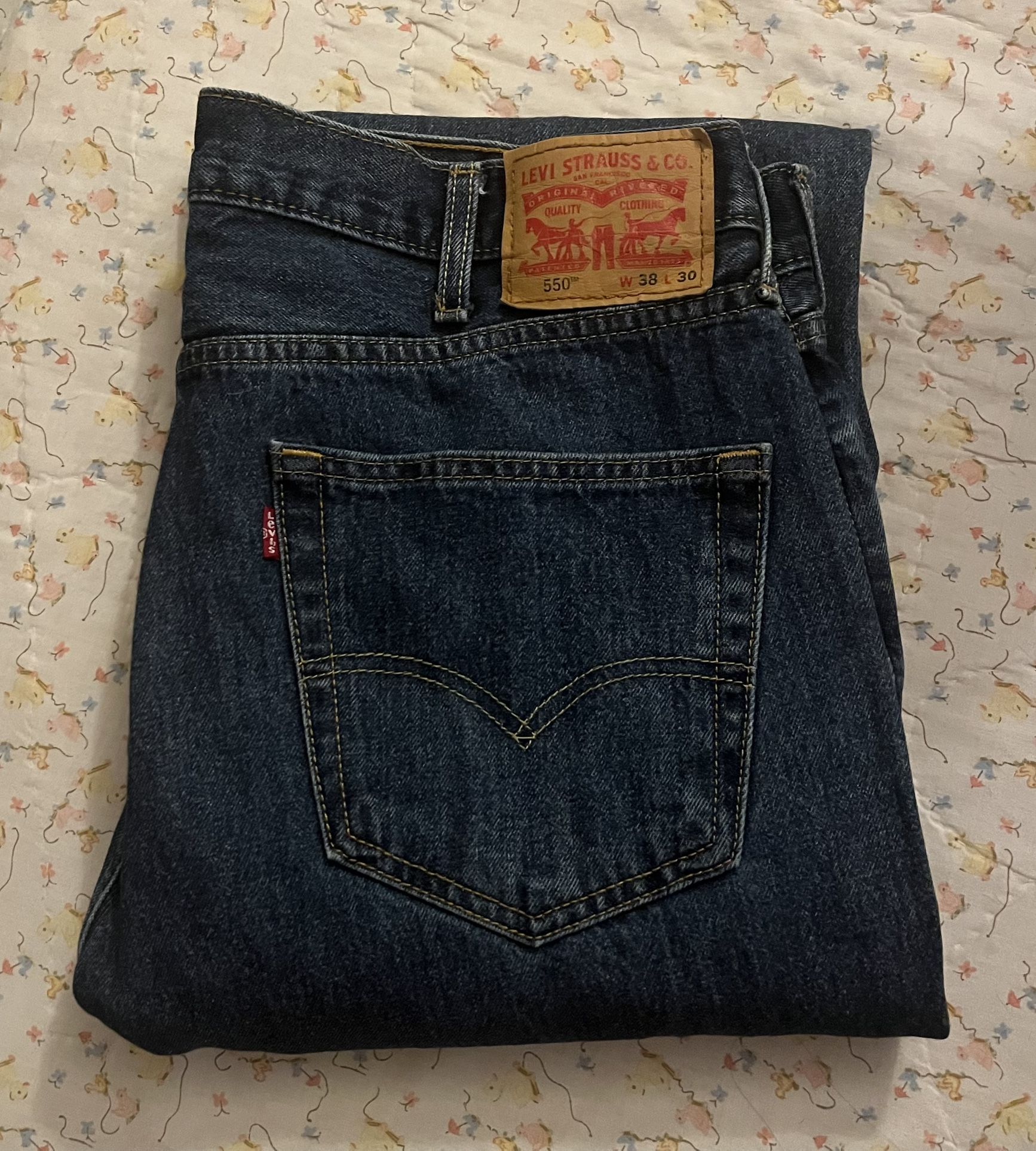 Men’s Levi Jeans 550 size 38-30