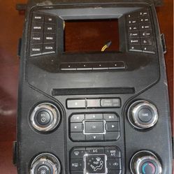 2013/14 Ford F150 OEM Radio