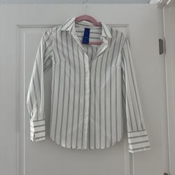 Kit + Ace Women’s Fitted Button Up Shirt With Blue Stripes