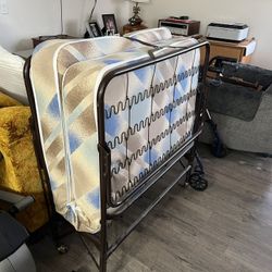 Foldable Twin Bed