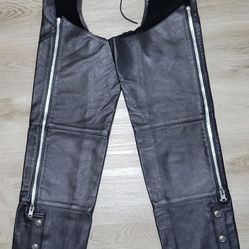 Harley-Davidson Women's Black Leather Chaps, Size Large