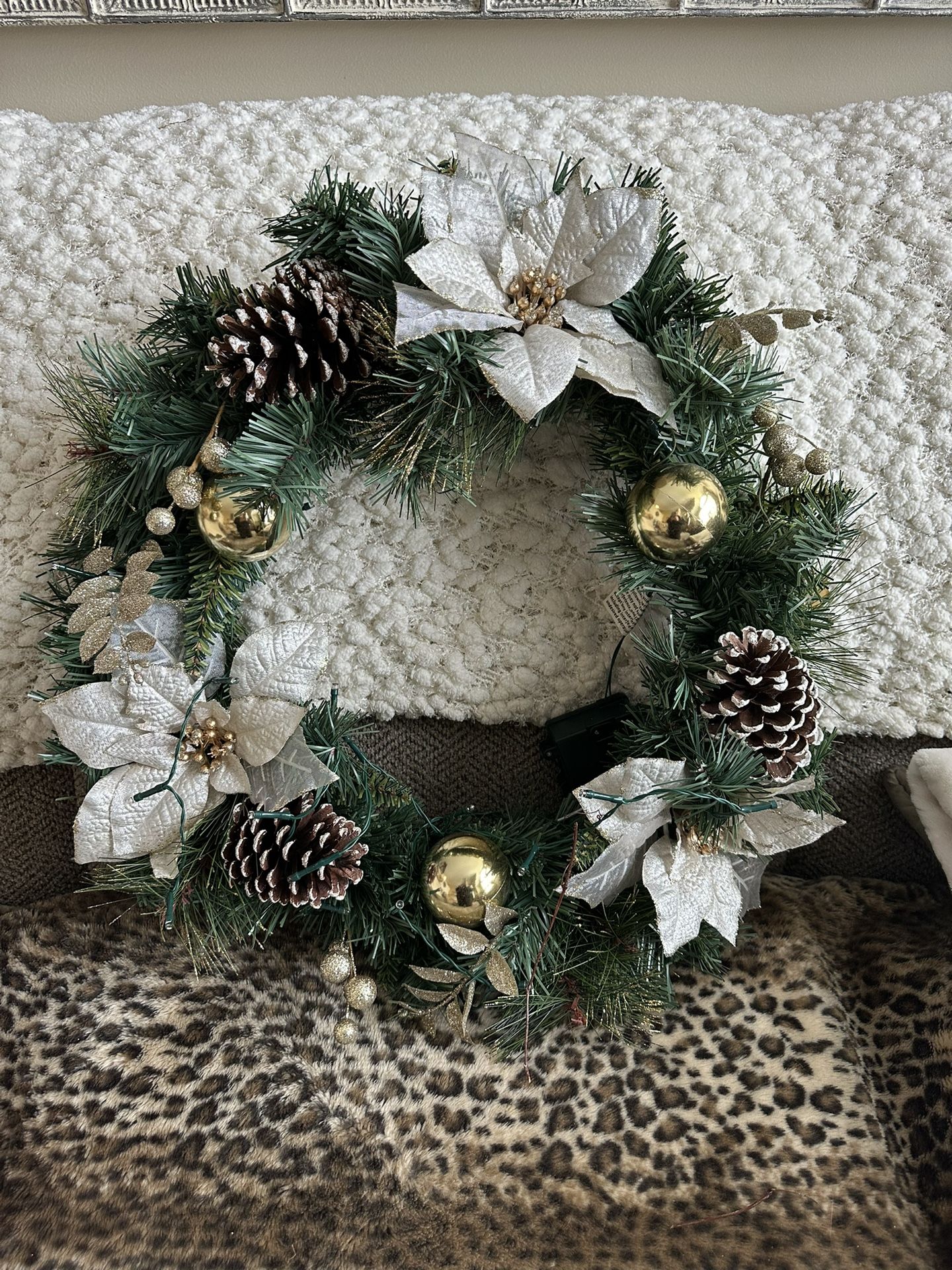 Lighted wreath 
