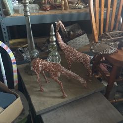 Pictures Is Beautiful Items For Decor Carved Vintage Giraffes 1970S Three Crystal Heavy Ornaments Sold As A Set 20 For The Three Beautiful Catches ght