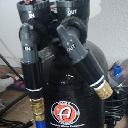 Adams Polishes Portable Water Deionizer (Standard Size)