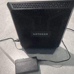 NETGEAR - AC1900 Wifi cable modem 